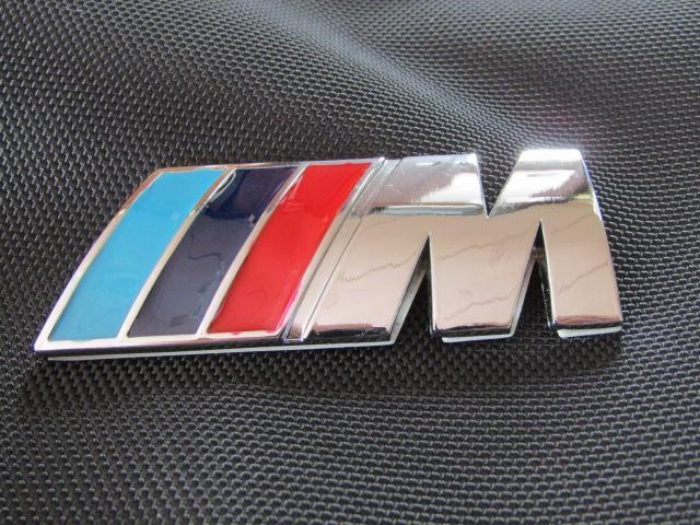 ● BMW M TYPE 3カラー&クロームメッキ仕様 ラウンドタイプ エンブレム 新品未開封品! < 自動車/バイク ● BMW M TYPE 3カラー&クロームメッキ仕様 ラウンドタイプ エンブレム 新品未開封品! < 自動車/バイク