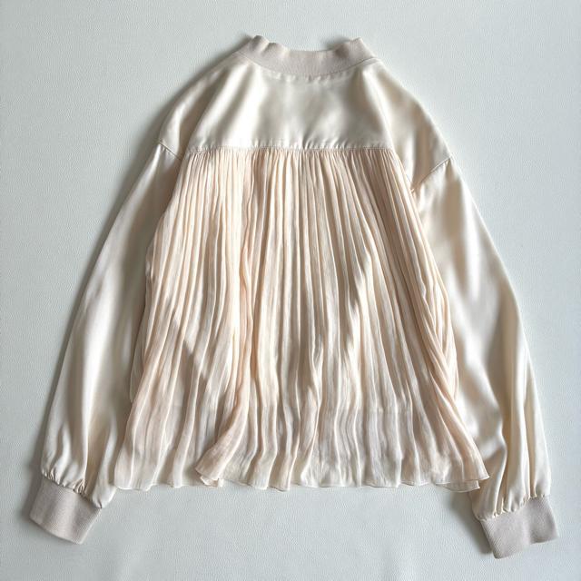 ◆ディアリウム◆3万◆バックシフォン切替ブルゾン◆MA-1◆アイボリー◆白◆M < 女性ファッション ◆ディアリウム◆3万◆バックシフォン切替ブルゾン◆MA-1◆アイボリー◆白◆M < 女性ファッションの