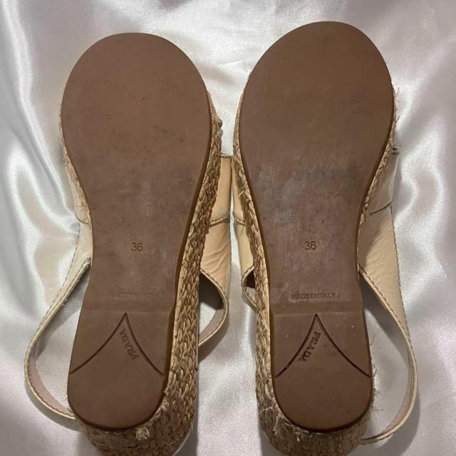 PRADA プラダ ジュート ウェッジソールサンダル パテントレザー 23cm PRADA < ブランド PRADA プラダ ジュート ウェッジソールサンダル パテントレザー 23cm PRADA < ブランドの