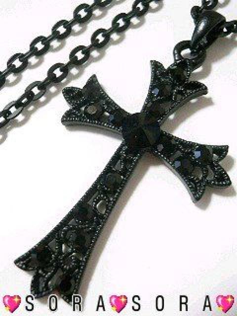 ゴシック調♪ラインストーン付 ブラッククロスネックレス < 男性アクセサリー/時計 ゴシック調♪ラインストーン付 ブラッククロスネックレス < 男性アクセサリー/時計の