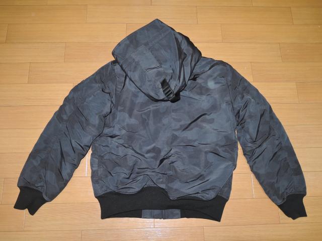 Vi AVIREX ABbNX N-2Bn WPbg M  ʕ  uh 