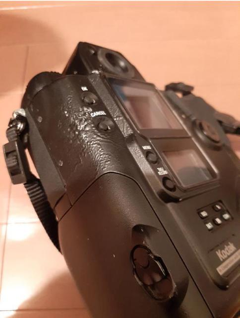 KODAK DCS-760 fW^჌t nikon F5{fB Nikkor 50mm F1.4t  Ɠd/AV 