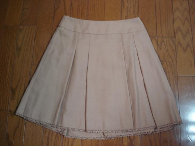 ★anysis エニィシィス かわいいウール混デザインスカート★着用2・3度!クローゼット整理価格! < ブランド ★anysis エニィシィス かわいいウール混デザインスカート★着用2・3度!クローゼット整理価格! < ブランドの