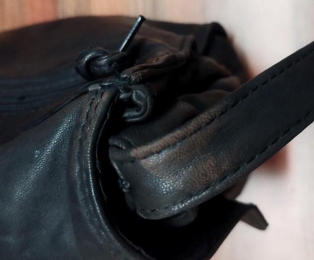 �����U�[�V�����_�[�o�b�O �� �����t�@�b�V������ 