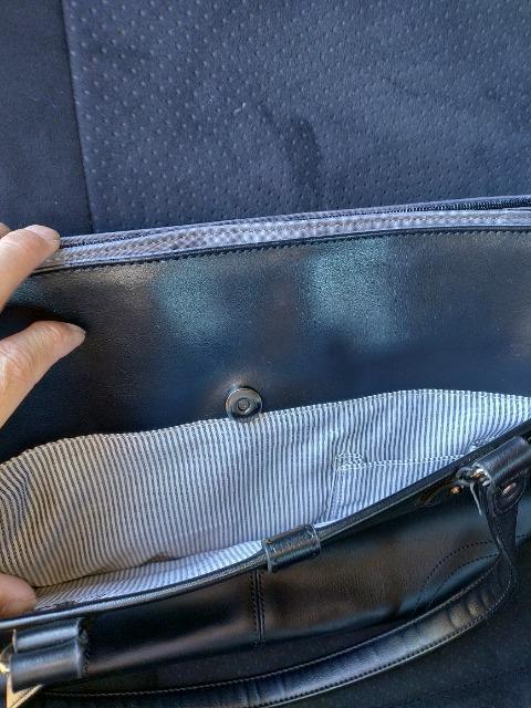 FREUDE  �傫�߃V�����_�[�o�b�O   �n���h�o�b�O ��������  �r�W�l�X  ���o����  �V���b�s���O �� �����t�@�b�V������ 