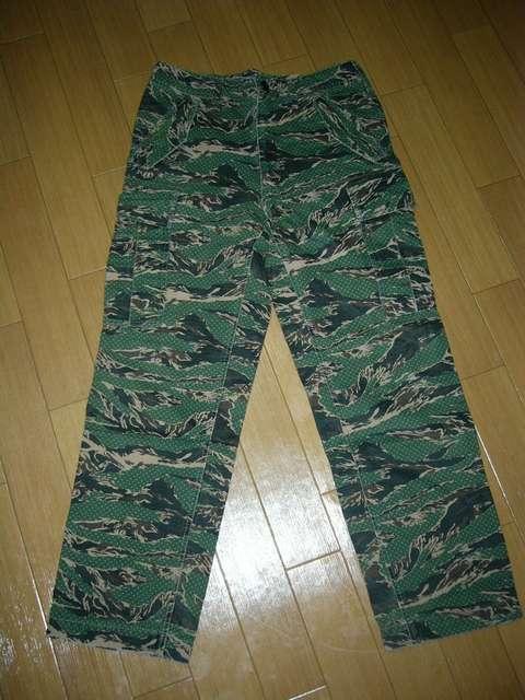 ソフネットSOPHNET.迷彩ドット柄ミリタリーパンツSカモ6ポケ < ブランド  ソフネットSOPHNET.迷彩ドット柄ミリタリーパンツSカモ6ポケ  < ブランドの