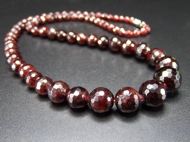 ガーネット天然石ネックレス1月の誕生石ミラーカット最大約11mm弱玉 < 女性アクセサリー/時計  ガーネット天然石ネックレス1月の誕生石ミラーカット最大約11mm弱玉 < 女性アクセサリー/時計の