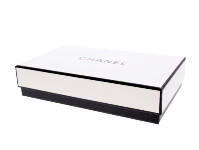 シャネル 空箱 ギフトボックス ラッピング 香水用 定番ボックス ホワイト×ブラック CHANEL【正規品】 < ブランド  シャネル 空箱 ギフトボックス ラッピング 香水用 定番ボックス ホワイト×ブラック CHANEL【正規品】 < ブランドの