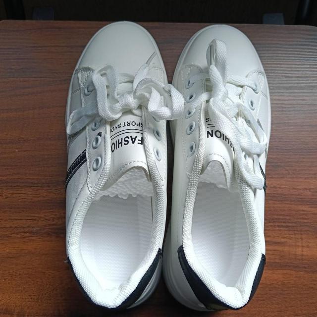 新品 23.5cm レディース スニーカー ホワイト シューズ 靴 カジュアル < 女性ファッション 新品 23.5cm レディース スニーカー ホワイト シューズ 靴 カジュアル < 女性ファッションの