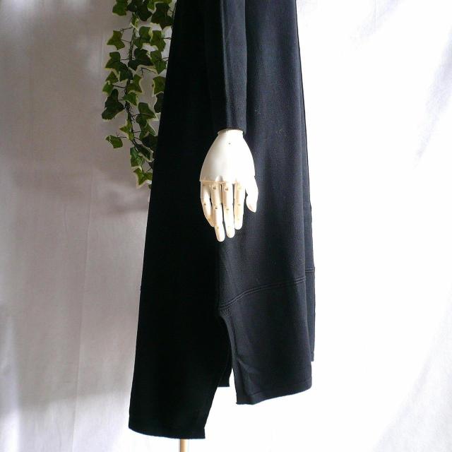 新品 9388 ML センタータック ニット ワンピース 秋 冬 黒 ゆったりタートルネック コクーン 上質 上品 < 女性ファッション 新品 9388 ML センタータック ニット ワンピース 秋 冬 黒 ゆったりタートルネック コクーン 上質 上品 < 女性ファッションの