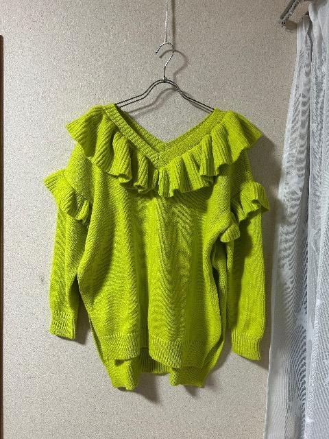 新品タグ付きZARA★鮮やかゆったりフリルニット < ブランド 新品タグ付きZARA★鮮やかゆったりフリルニット < ブランドの