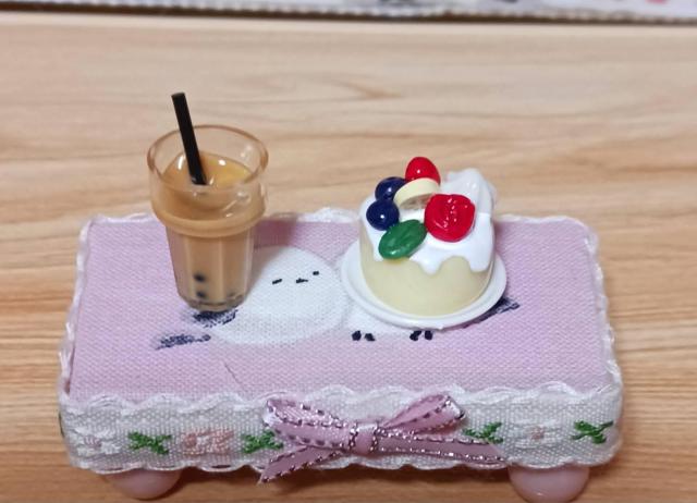 シマエナガの可愛い絵柄のピンクミニソファセット 手作り樹脂ケーキパピオカ付き < ホビー シマエナガの可愛い絵柄のピンクミニソファセット 手作り樹脂ケーキパピオカ付き < ホビーの