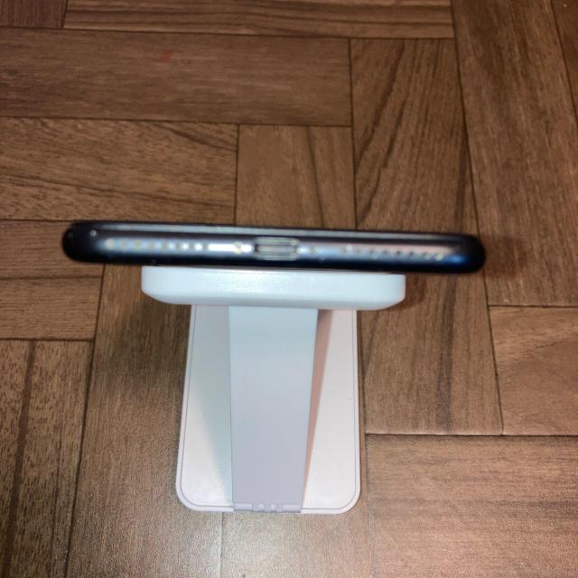 iPhone 7 Plus 128GB �}�b�g�u���b�N SIM�t���[ ���o�b�e���[�C���\�� �� �Ɠd/AV�� 