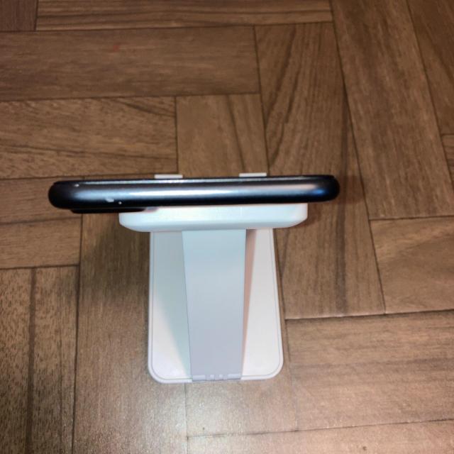 iPhone 7 Plus 128GB �}�b�g�u���b�N SIM�t���[ ���o�b�e���[�C���\�� �� �Ɠd/AV�� 