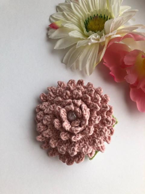 ハンドメイド ブローチ コサージュ  ピンクの満開ダリア♪ < 女性ファッション  ハンドメイド ブローチ コサージュ  ピンクの満開ダリア♪ < 女性ファッションの