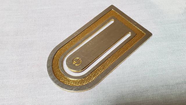 正規 ダンヒル メッシュライン dロゴマネークリップ シルバー×メタルゴールド 財布 札入れ < ブランド  正規 ダンヒル メッシュライン dロゴマネークリップ シルバー×メタルゴールド 財布 札入れ  < ブランドの