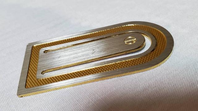 正規 ダンヒル メッシュライン dロゴマネークリップ シルバー×メタルゴールド 財布 札入れ < ブランド  正規 ダンヒル メッシュライン dロゴマネークリップ シルバー×メタルゴールド 財布 札入れ < ブランドの