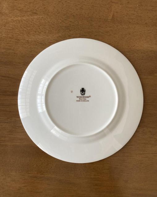 ウエッジウッド WEDGEWOOD♪プレート4枚☆used美品 < インテリア/ライフ  ウエッジウッド WEDGEWOOD♪プレート4枚☆used美品 < インテリア/ライフの