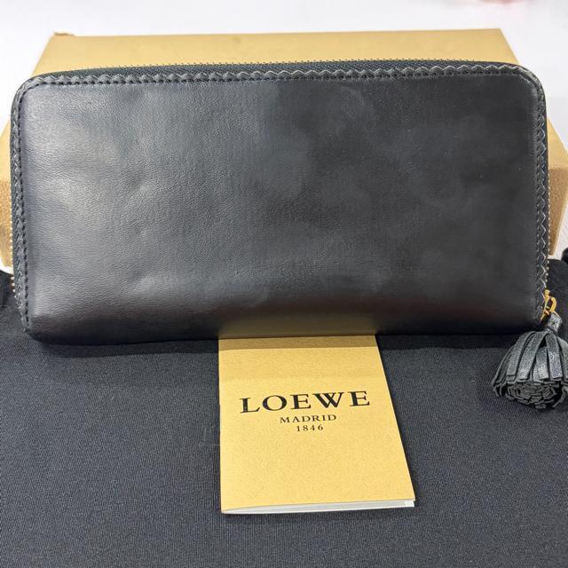 ロエベ LOEWE 財布 長財布 アナグラム フリンジ タッセル ラウンドファスナー < ブランド ロエベ LOEWE 財布 長財布 アナグラム フリンジ タッセル ラウンドファスナー < ブランドの