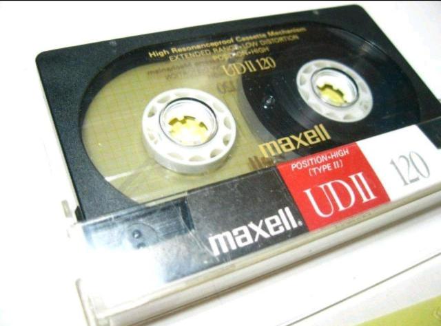 使用済み 中古 Maxell UD2 120分 カセットテープ 1本 Type2 ハイポジ 爪あり < CD/DVD/ビデオ 使用済み 中古 Maxell UD2 120分 カセットテープ 1本 Type2 ハイポジ 爪あり < CD/DVD/ビデオの