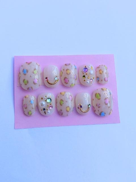 売り切り値下げ☆ジェルネイル カラフルレオパード ヒョウ柄 ストーン&パール ショート < 香水/コスメ/ネイル 売り切り値下げ☆ジェルネイル カラフルレオパード ヒョウ柄 ストーン&パール ショート < 香水/コスメ/ネイルの