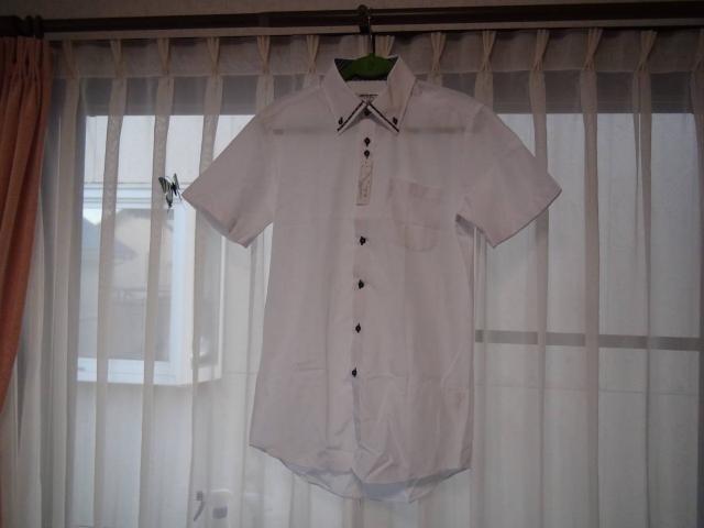 MENS BATSUのドレスシャツ(L)新品タグ付き!。 < 男性ファッション  MENS BATSUのドレスシャツ(L)新品タグ付き!。  < 男性ファッションの