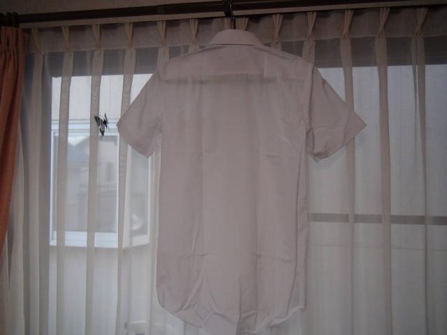 MENS BATSUのドレスシャツ(L)新品タグ付き!。 < 男性ファッション  MENS BATSUのドレスシャツ(L)新品タグ付き!。 < 男性ファッションの