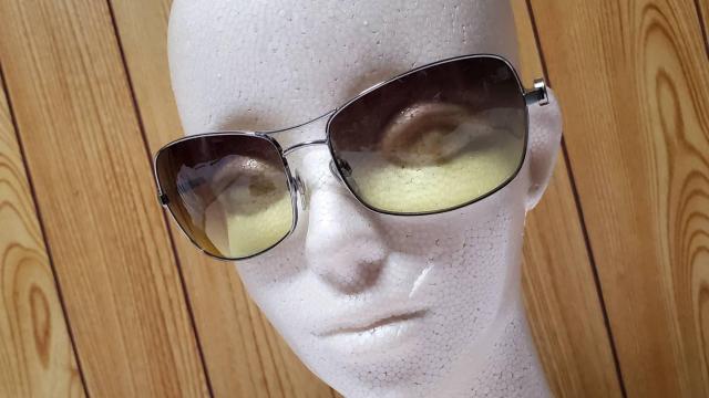 正規良 ブルガリ B-zeroリングアイコン×ブランドロゴ メタルフレームサングラス 茶カーキ 付属有 < ブランド  正規良 ブルガリ B-zeroリングアイコン×ブランドロゴ メタルフレームサングラス 茶カーキ 付属有 < ブランドの