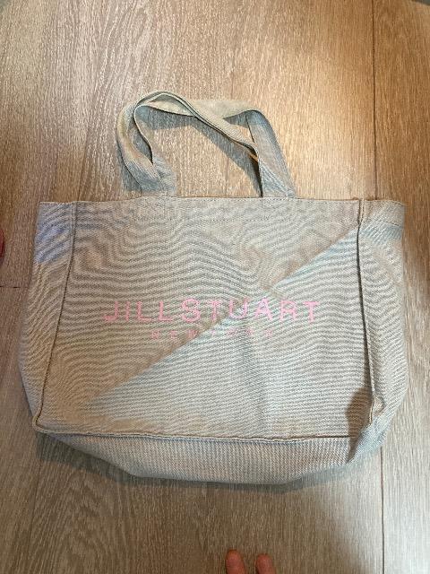 JILLSTUARTのトートバッグ グレー < ブランド  JILLSTUARTのトートバッグ グレー  < ブランドの