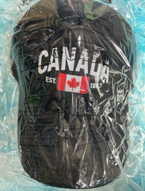 �X�q/�L���b�v�wCANADA�J�i�_ EST.1867  ���b�V���@���x�V�i �� �j���t�@�b�V������ 