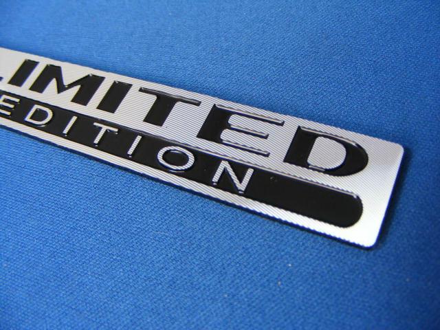 ● LIMITED EDITION アルミ製フレキション エンブレム 新品● < 自動車/バイク ● LIMITED EDITION アルミ製フレキション エンブレム 新品● < 自動車/バイク