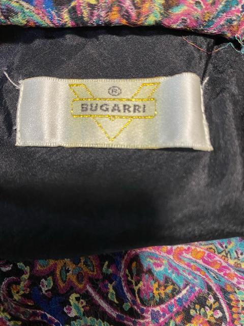 BUGARRI  }[ChCXJ[g  t@bV 