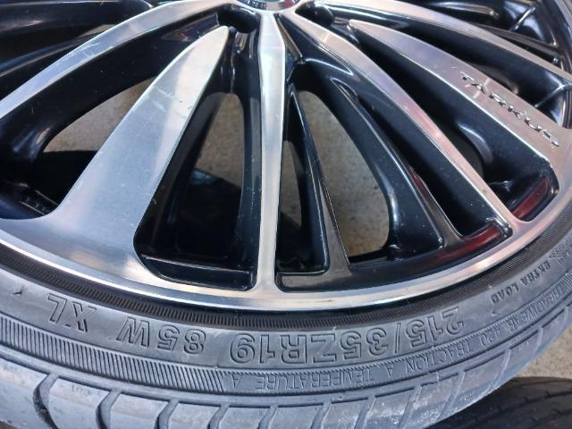 215/35R19 ă^CAA~Zbg