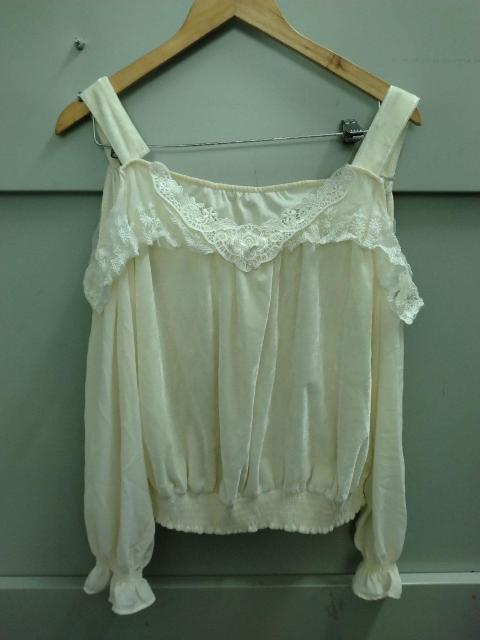 Ank Rouge☆ベロアオープンショルダー長袖トップス < ブランド Ank Rouge☆ベロアオープンショルダー長袖トップス < ブランドの