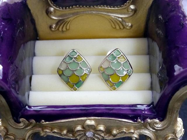 Vi AeB[N낱̂悤ȃsAX   ANZT[/v 