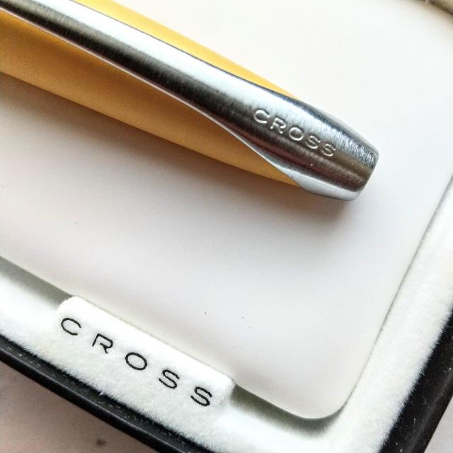 CROSS クロス ボールペン 黄色 箱無し送料無料(普通郵便) < インテリア/ライフ  CROSS クロス ボールペン 黄色 箱無し送料無料(普通郵便) < インテリア/ライフの