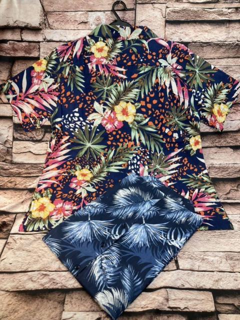 送料無料!綿100%でサラッと爽快な着心地!【STUDIO kiki】アロハシャツ(2色から)1枚 < 男性ファッション  送料無料!綿100%でサラッと爽快な着心地!【STUDIO kiki】アロハシャツ(2色から)1枚 < 男性ファッションの