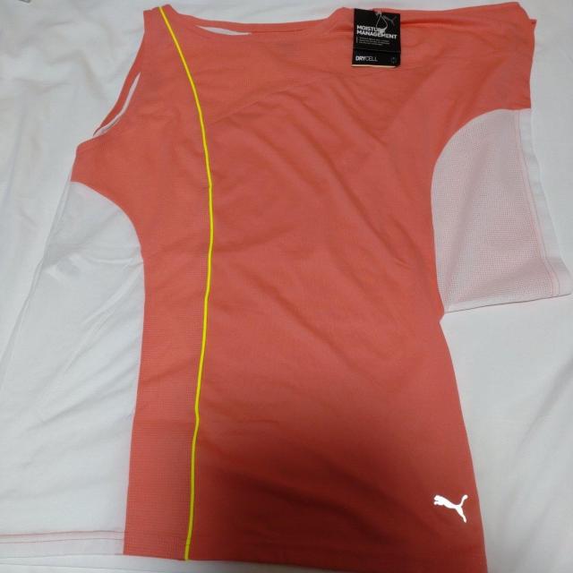 PUMA М ピンク吸水発汗デザインTシャツ < ブランド  PUMA М ピンク吸水発汗デザインTシャツ  < ブランドの