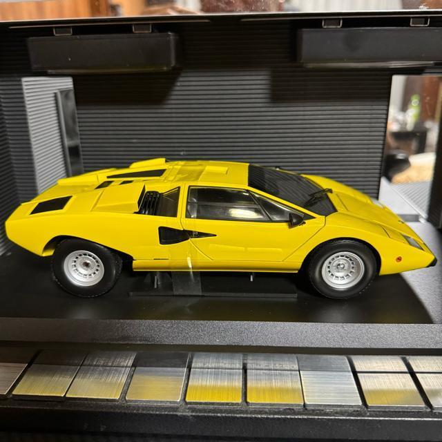 絶版未展示品 京商 1/18 ランボルギーニ カウンタック LP400 イエロー < ホビー  絶版未展示品 京商 1/18 ランボルギーニ カウンタック LP400 イエロー < ホビーの