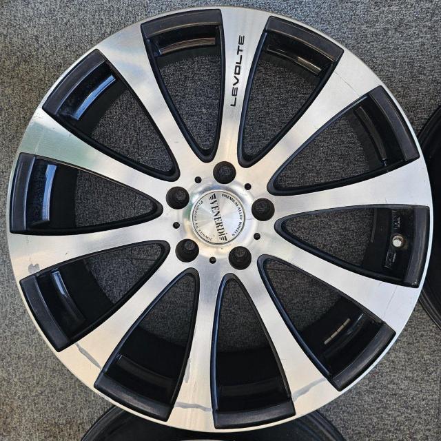 VENERDi LEVOLTE COSMIC ヴェネルディ レヴォルテ コスミック 19インチ 19×7.5J +53 < 自動車/バイク VENERDi LEVOLTE COSMIC ヴェネルディ レヴォルテ コスミック 19インチ 19×7.5J +53 < 自動車/バイク