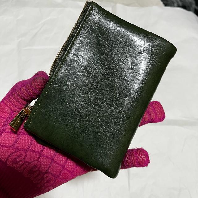 【美品】【FOREVER FOR YOU】 二つ折り財布 / グリーン系 < 女性ファッション 【美品】【FOREVER FOR YOU】 二つ折り財布 / グリーン系 < 女性ファッションの