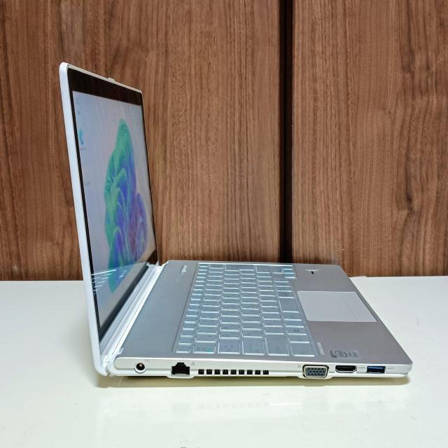 FUJITSU LIFEBOOK Corei5 メモリ6GB SSD256GB タッチパネル Webカメラ DVD Office < PC本体/周辺機器 FUJITSU LIFEBOOK Corei5 メモリ6GB SSD256GB タッチパネル Webカメラ DVD Office < PC本体/周辺機器の