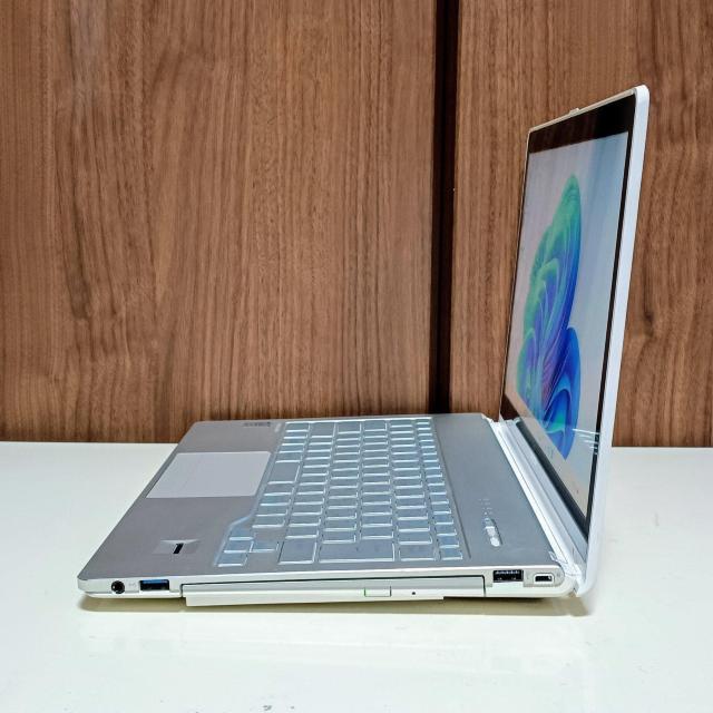 FUJITSU LIFEBOOK Corei5 メモリ6GB SSD256GB タッチパネル Webカメラ DVD Office < PC本体/周辺機器 FUJITSU LIFEBOOK Corei5 メモリ6GB SSD256GB タッチパネル Webカメラ DVD Office < PC本体/周辺機器の