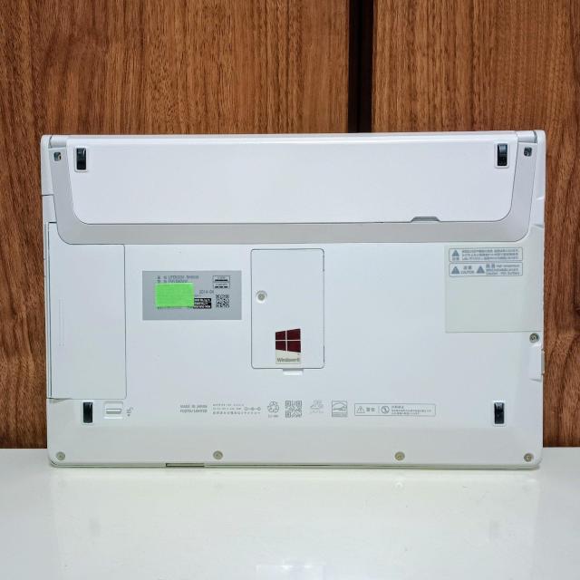 FUJITSU LIFEBOOK Corei5 メモリ6GB SSD256GB タッチパネル Webカメラ DVD Office < PC本体/周辺機器 FUJITSU LIFEBOOK Corei5 メモリ6GB SSD256GB タッチパネル Webカメラ DVD Office < PC本体/周辺機器の