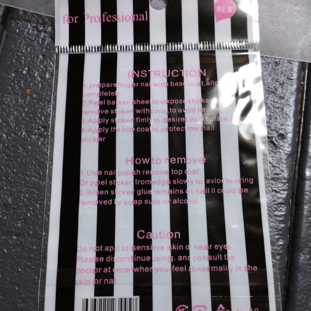 簡単宝石ネイルアート土台シール(台形型) < 香水/コスメ/ネイル  簡単宝石ネイルアート土台シール(台形型) < 香水/コスメ/ネイルの