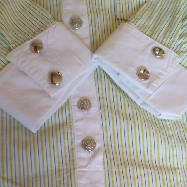 シャツワンピ 美品 着丈84cm < 女性ファッション シャツワンピ 美品 着丈84cm < 女性ファッションの