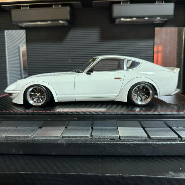 イグニッションモデル1/18LB?WORKSフェアレディZ (S30)カスタム品 < ホビー  イグニッションモデル1/18LB?WORKSフェアレディZ (S30)カスタム品 < ホビーの