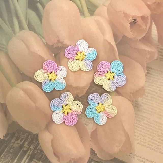 ハンドメイド レース編み かぎ針編み お花モチーフ5個セット < 女性ファッション  ハンドメイド レース編み かぎ針編み お花モチーフ5個セット  < 女性ファッションの