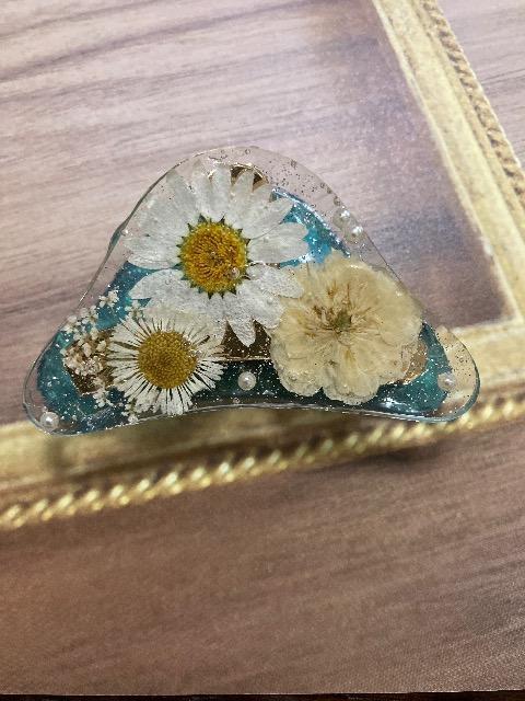 ハンドメイド レジン バンズクリップ < 女性ファッション  ハンドメイド レジン バンズクリップ  < 女性ファッションの