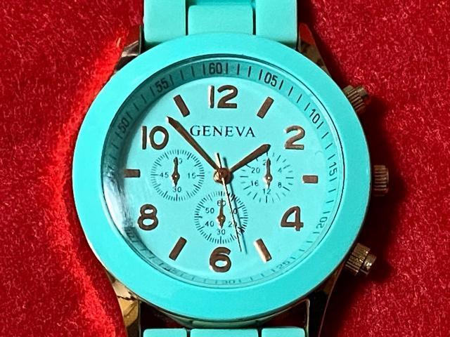GEN EVA スポーツウォッチ ミントカラー 未使用品 4017-10-10 < 女性アクセサリー/時計  GEN EVA スポーツウォッチ ミントカラー 未使用品 4017-10-10 < 女性アクセサリー/時計の